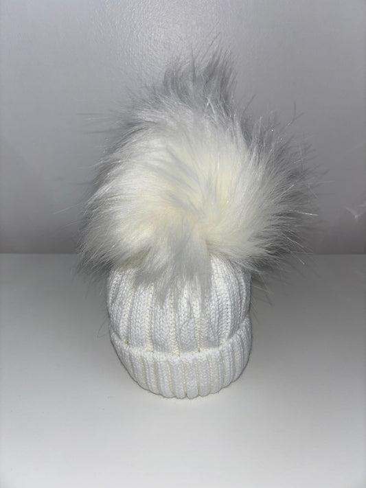 White Luxury Ribbed Pom Pom Hat