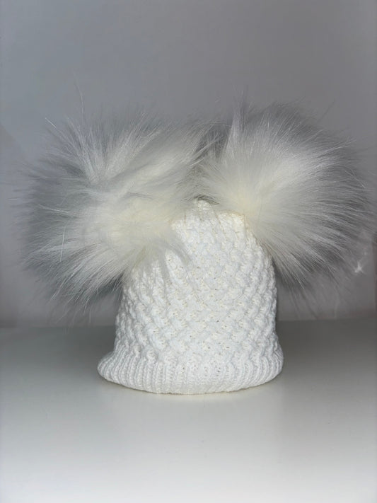 White Unisex Luxury Double Pom Pom Hat