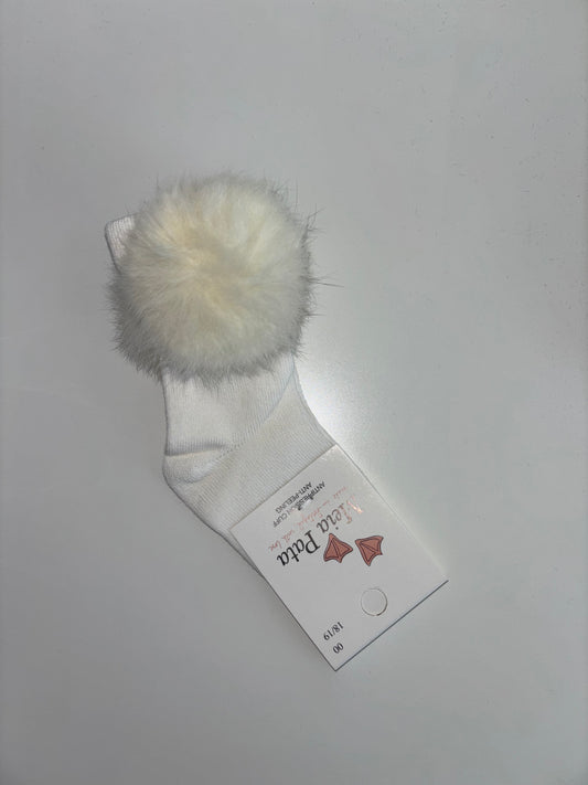 Meia Pata Ivory Fur Pom Pom Knee Socks